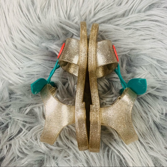 Carter’s jelly sandals - Picture 7 of 9